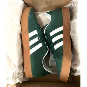 New Men’s Adidas Daily 3.0 size 12-Collegiate Green/white/Gum